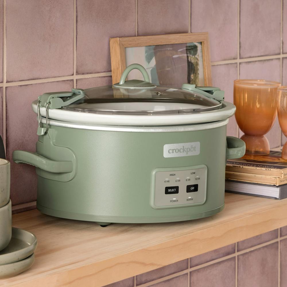 crock-pot-programmable-design-series-6-quart-cook-and-carry-slow-cooker-moonshine-e6 35da96db-7241-3d5a-8296-0e309727e190.jpg